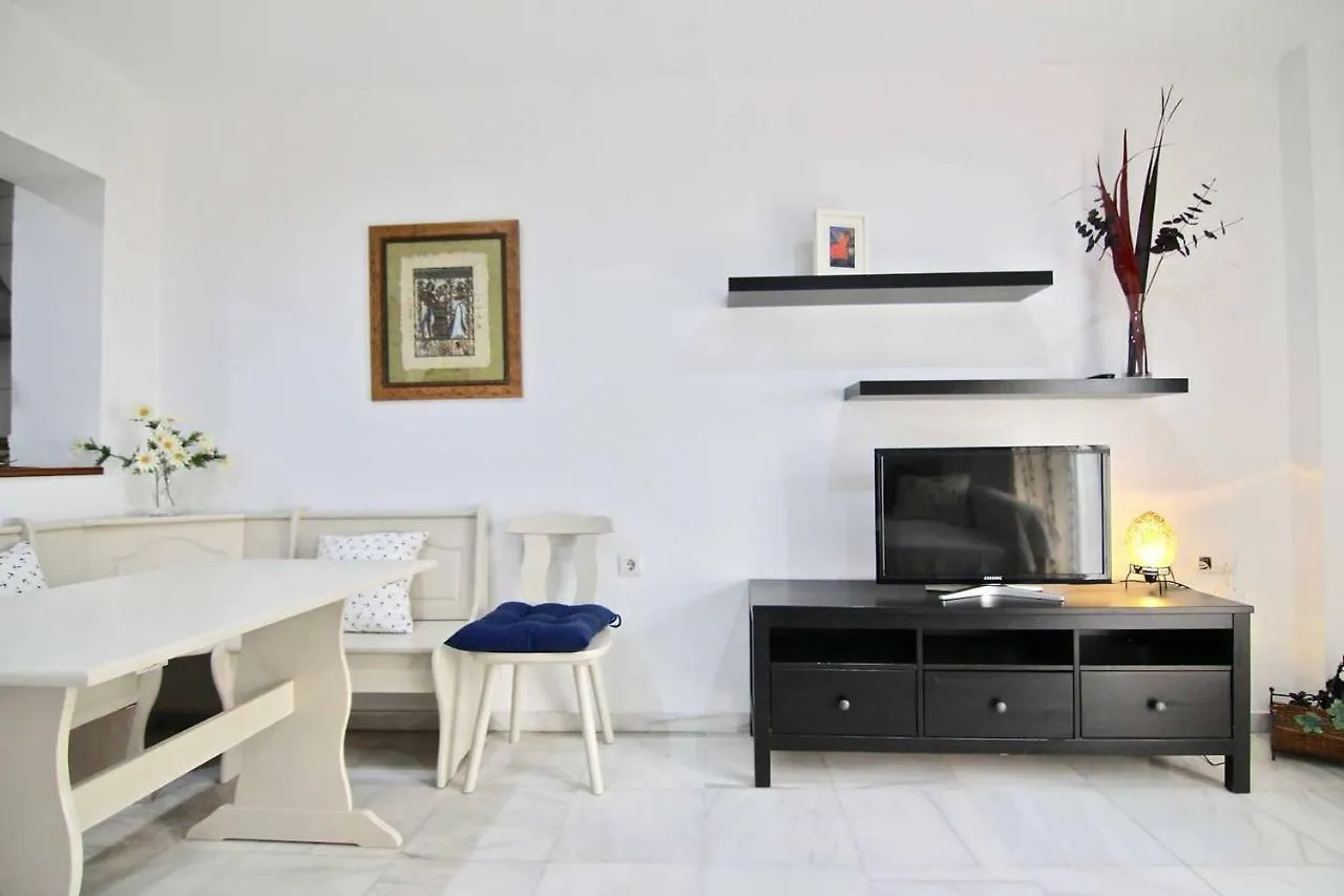 Apartamento Patio Junto A La Playa Cadiz Spain